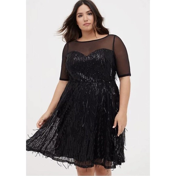 NEW TORRID ILLUSION SLEEVE SKATER DRESS - SEQUIN FRINGE BLACK FLAPPER SIZE 12 - Picture 4 of 4